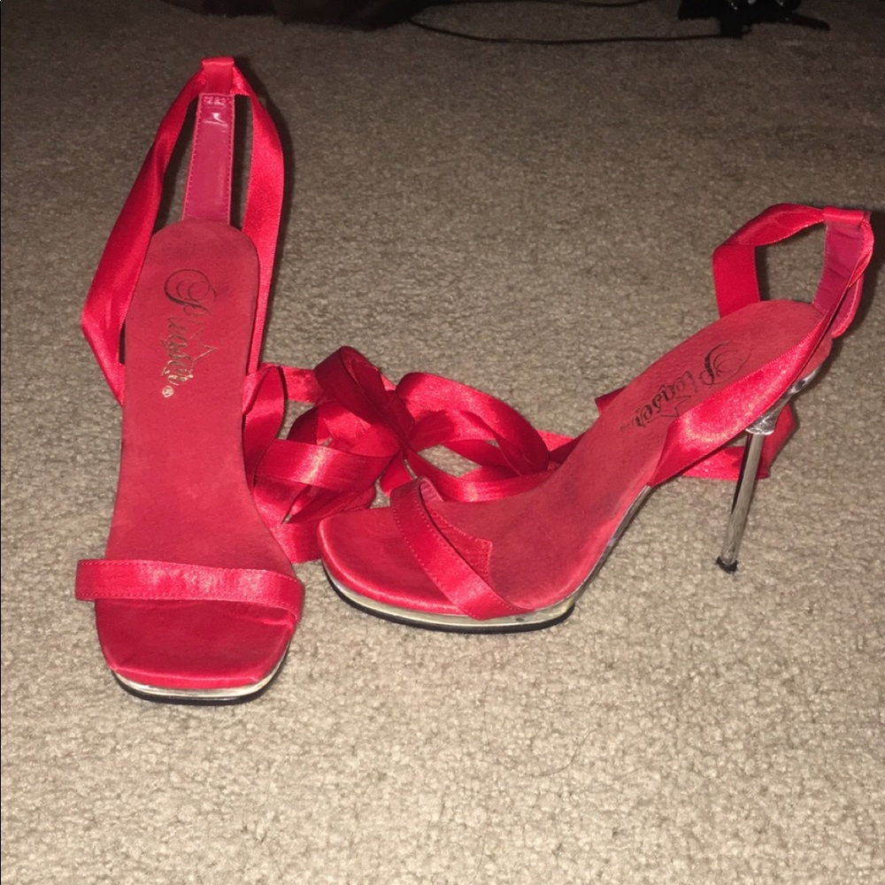 ❤️HOT❤️ lace up heels